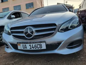 Mercedes-Benz E300 2014 Silver