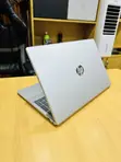 HP Pavilion 15-cs3063cl Laptop: Core i5, 8GB RAM, 512GB SSD - 4
