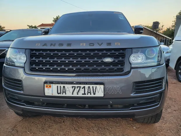 Land Rover Range Rover Vogue 2016 Silver - 1