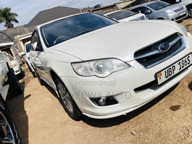 Subaru Legacy 2.0 G 2008 - 1