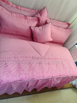 Linear 9 Piece Duvet Set