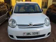 Toyota Sienta 2010 White - 2