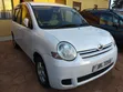 Toyota Sienta 2010 White - 3