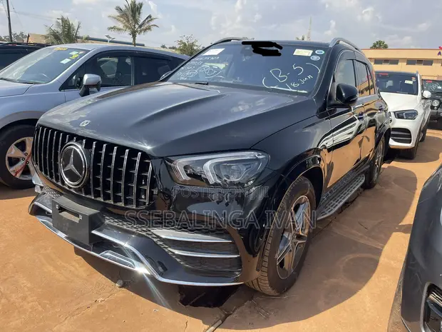 Mercedes-Benz GLE-Class 2020 Black - 1
