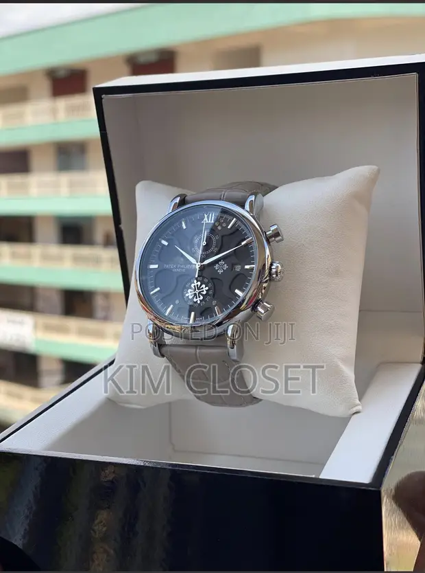 Patek Philippe Analog Quartz Watch - 1