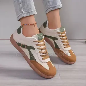 Women's Casual Sneakers