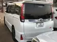 Toyota Noah 2016 White - 4