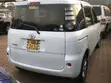 Toyota Sienta 2008 White - 4