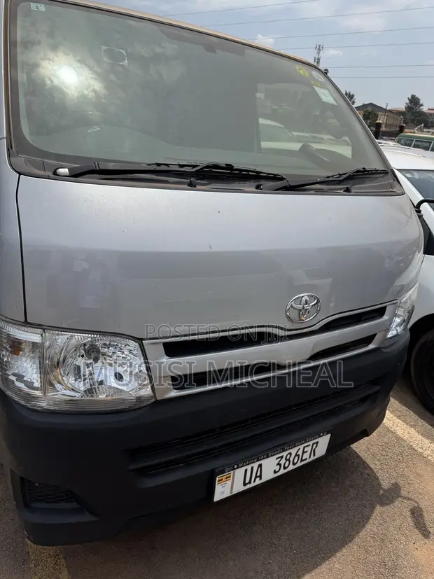 Toyota Toyoace 2012 - 1