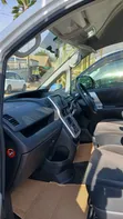 Toyota Noah 2013 White - 3
