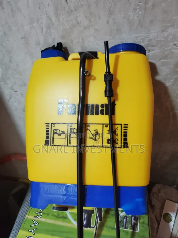 Farmat 20L Knapsack Pressure Sprayer - 1