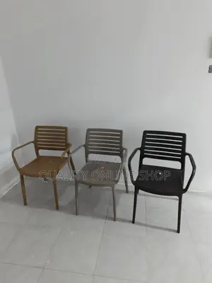 Polypropylene Plastic Chairs for Restaurants & Hotels