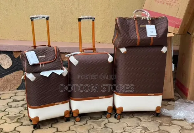 Luxury Travel Luggage Set - 1