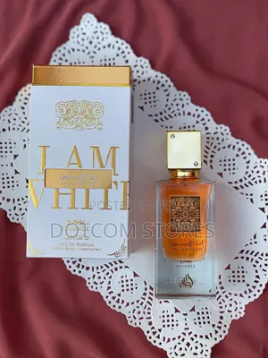 Ana Abiyedh Poudree Eau de Parfum by Lattafa (60ml)