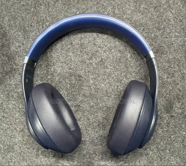 Beats Studio Pro Wireless Headphones - 1