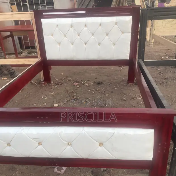 5x6 Brown Frame Bed - 1
