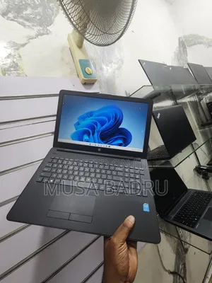 New HP 250 G4 Laptop - Intel Core i3, 8GB RAM, 320GB HDD