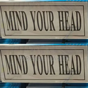 5 Pieces 'Mind Your Head' Self-Adhesive Silver Signs