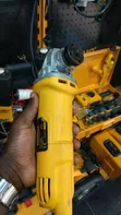 DEWALT 720W 125mm Angle Grinder with Paddle Switch - 2