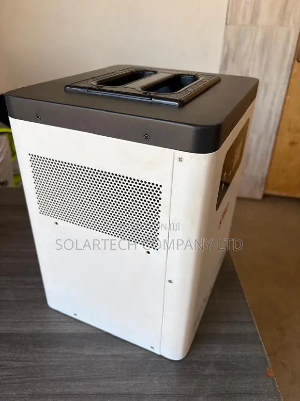 SAKO 1000W 2000Wh All-in-One Lithium Backup Power Station - 1