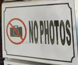5 Pieces A4 Size 'No Photos' Sign Sticker
