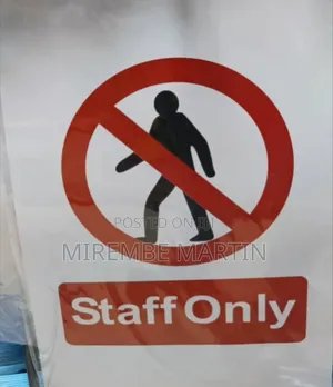 A4 Staff Only Sign - Laminated Vinyl Sticker