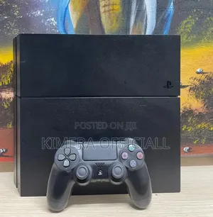 Sony PlayStation 4 Standard Chipped Console Bundle