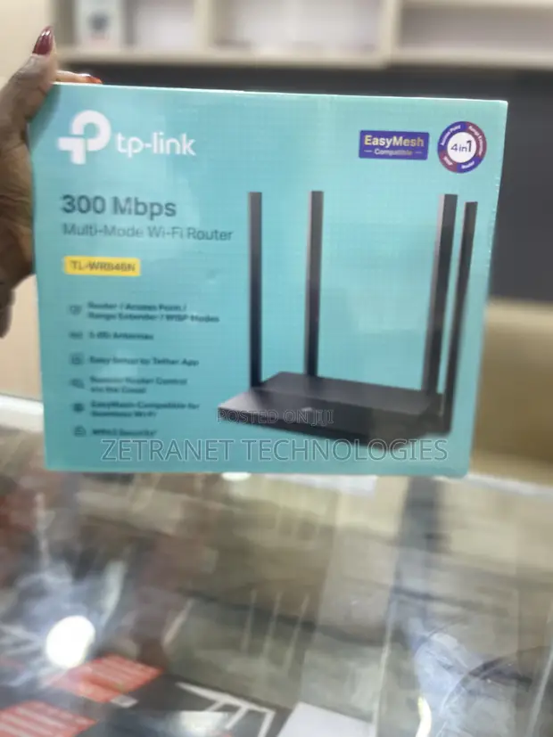 TP-Link TL-WR846N WiFi Router - 1