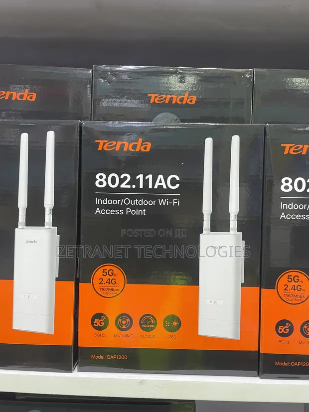 Tenda OAP1200 Outdoor Access Point - 1
