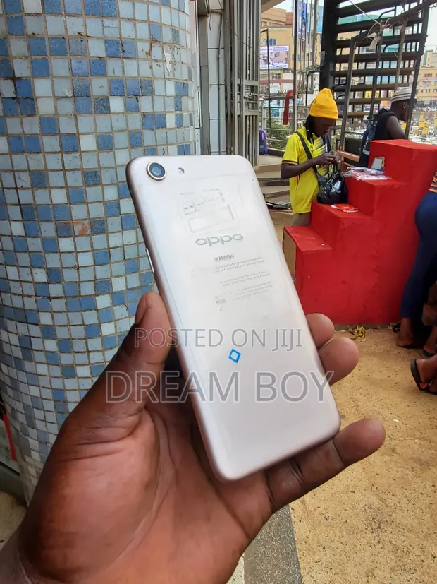Oppo A83 128GB Gray - 1