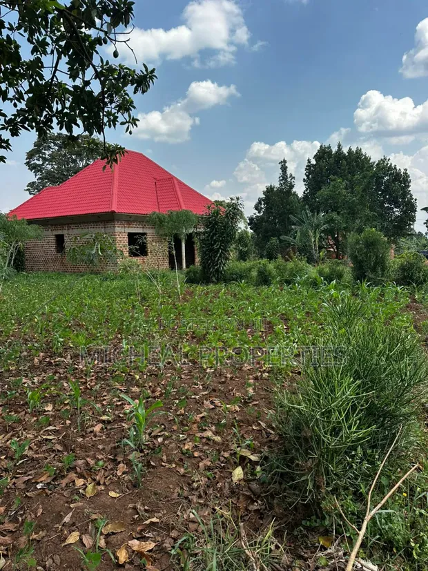 28 Decimals Land for Sale in Busika Vumba - 1