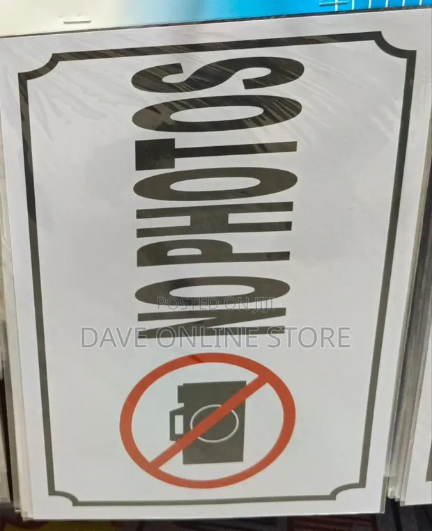 5 Pieces A4 Size 'No Photos' Sign Stickers - 1