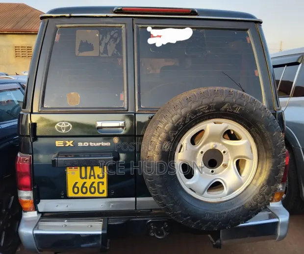 Toyota Land Cruiser Prado 1999 Gray - 1