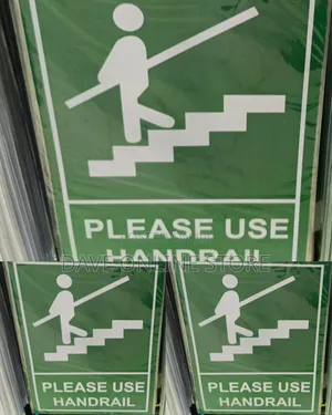 A4 Size 'Please Use Handrail' Stairs Sign Sticker