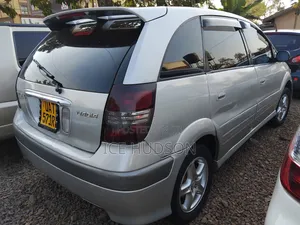 Toyota Nadia 2002 Gray