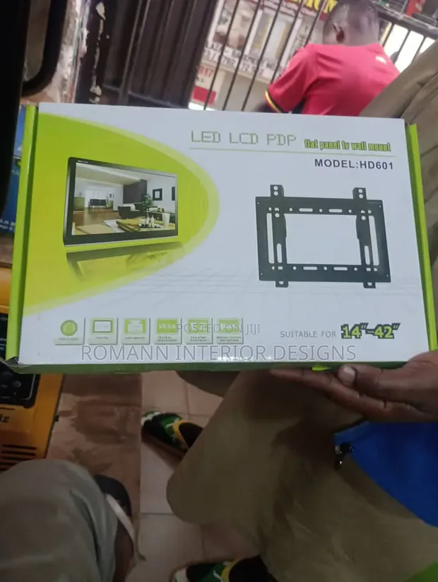 Heavy Duty TV Wall Bracket - 1