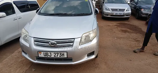 Toyota Belta 2006 Silver - 1