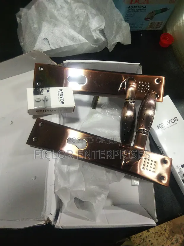 Door Knobs & Handles for Sale - 1