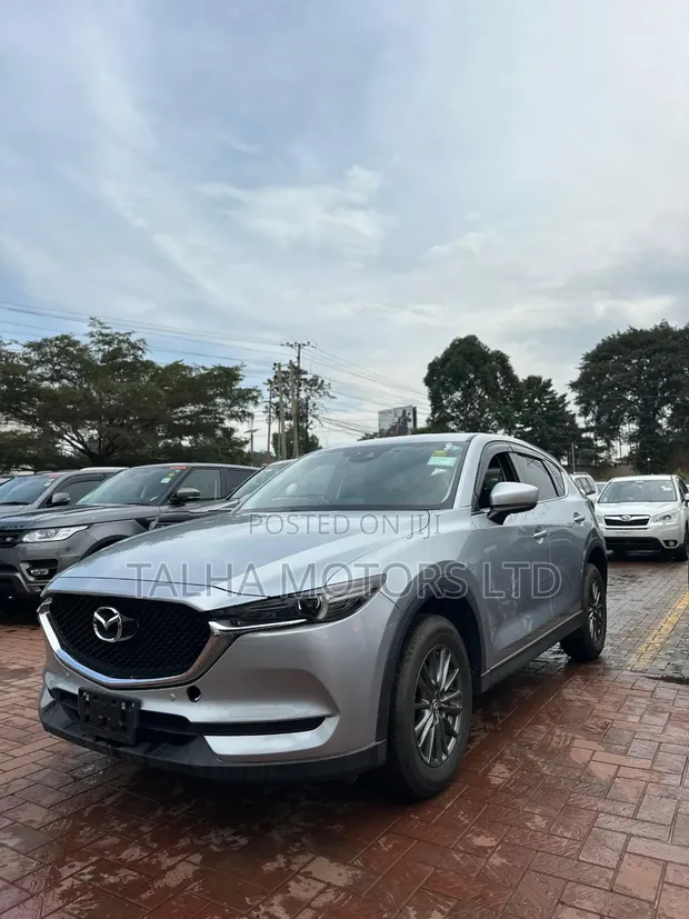 Mazda CX-5 2.2 Diesel FWD 2017 Silver - 1