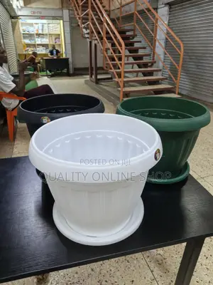 Rex Plastic Flower Pots