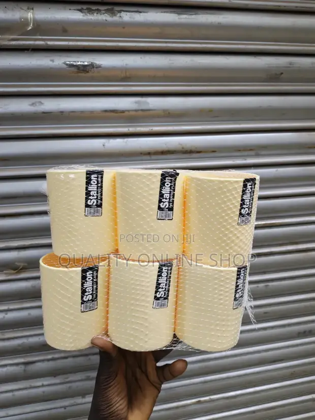 Stallion Plastic Cups (12pcs) - 1