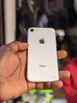 Apple iPhone 8 64GB White - 2