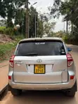 Toyota RAV4 2.5 SUV 2010 Silver - 2