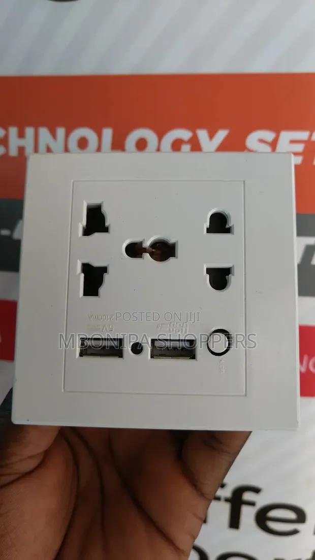 Wall Socket WiFi Hidden Spy Camera with USB - 1