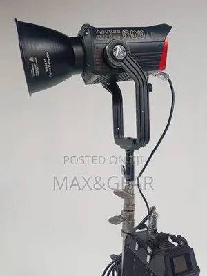 Aputure 600d Pro 600W Daylight Film Light Rental - Kampala
