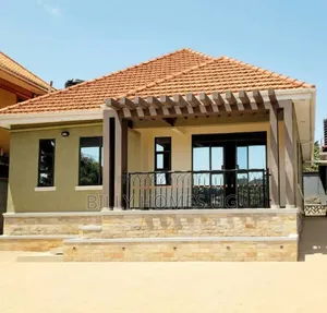 3-Bedroom Bungalow with Boys Quarters in Ssisa for Sale