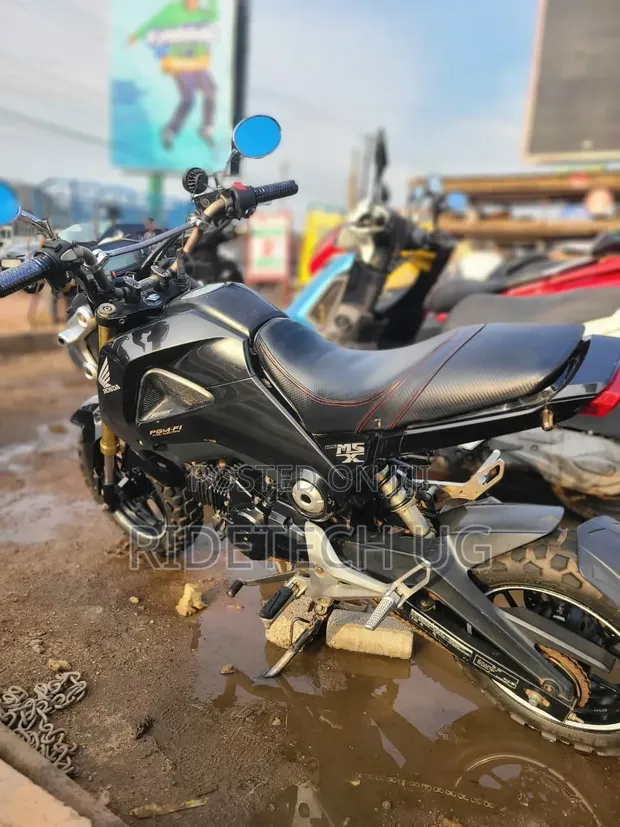Motorcycle 2018 Black - 1