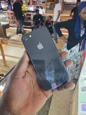 Apple iPhone 8 64GB Black