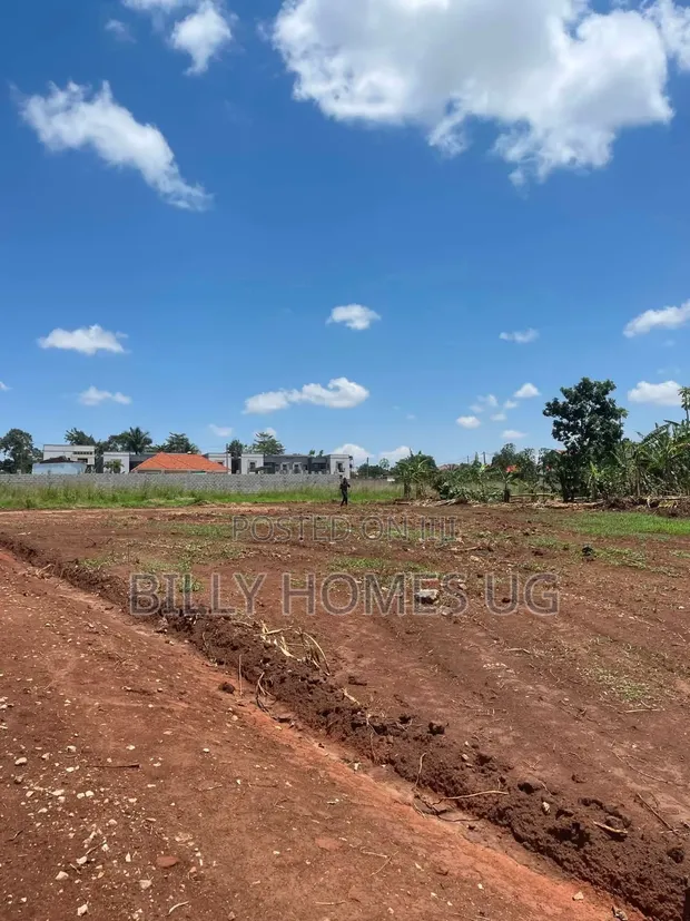 Plots for Sale in Kira-Kitukutwe - 1