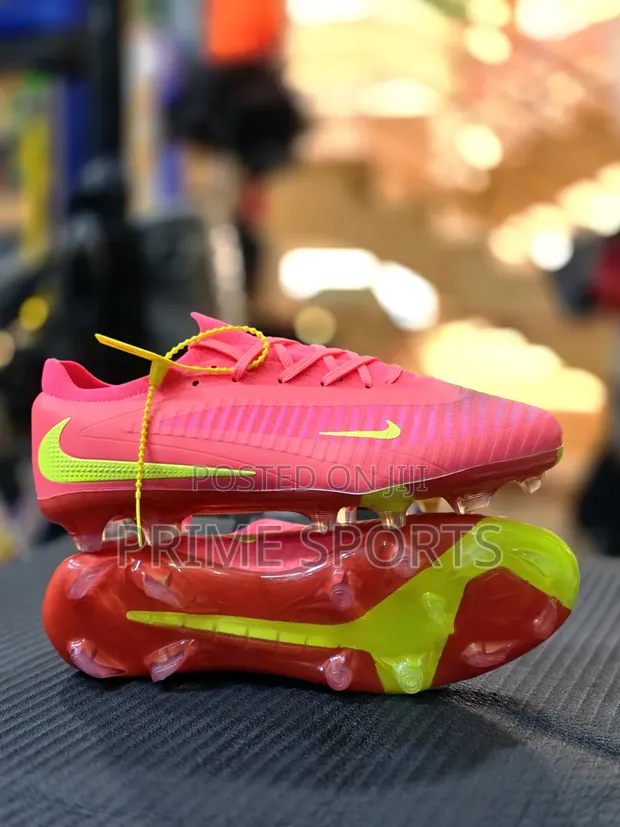 Football Shoes Nike Phantom GX - 1